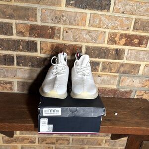 Tommy Hilfiger White Knit Casual Sneakers